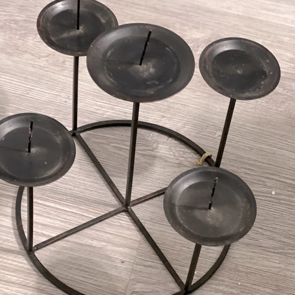 Decorative candle holder